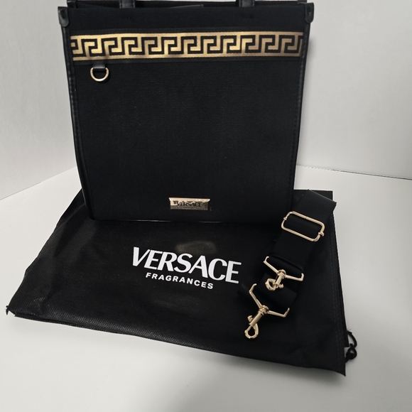Versace Fragrances Engraved Gold Tone Black Canvas Gold Pattern Tote Handbag New - Picture 15 of 16